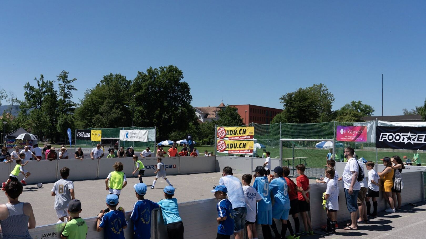 Kunstrasenprofi-Arena ⚽ DAS Kleinspielfeld der Schweiz