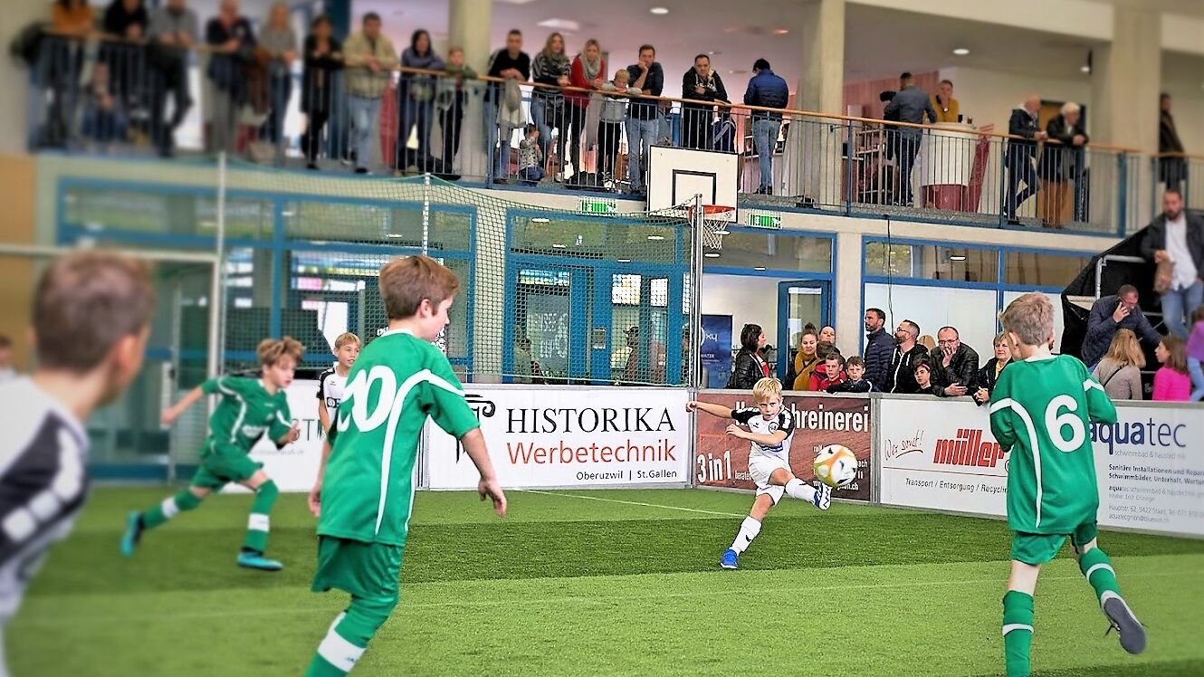 Kunstrasenprofi-Arena ⚽ DAS Kleinspielfeld der Schweiz