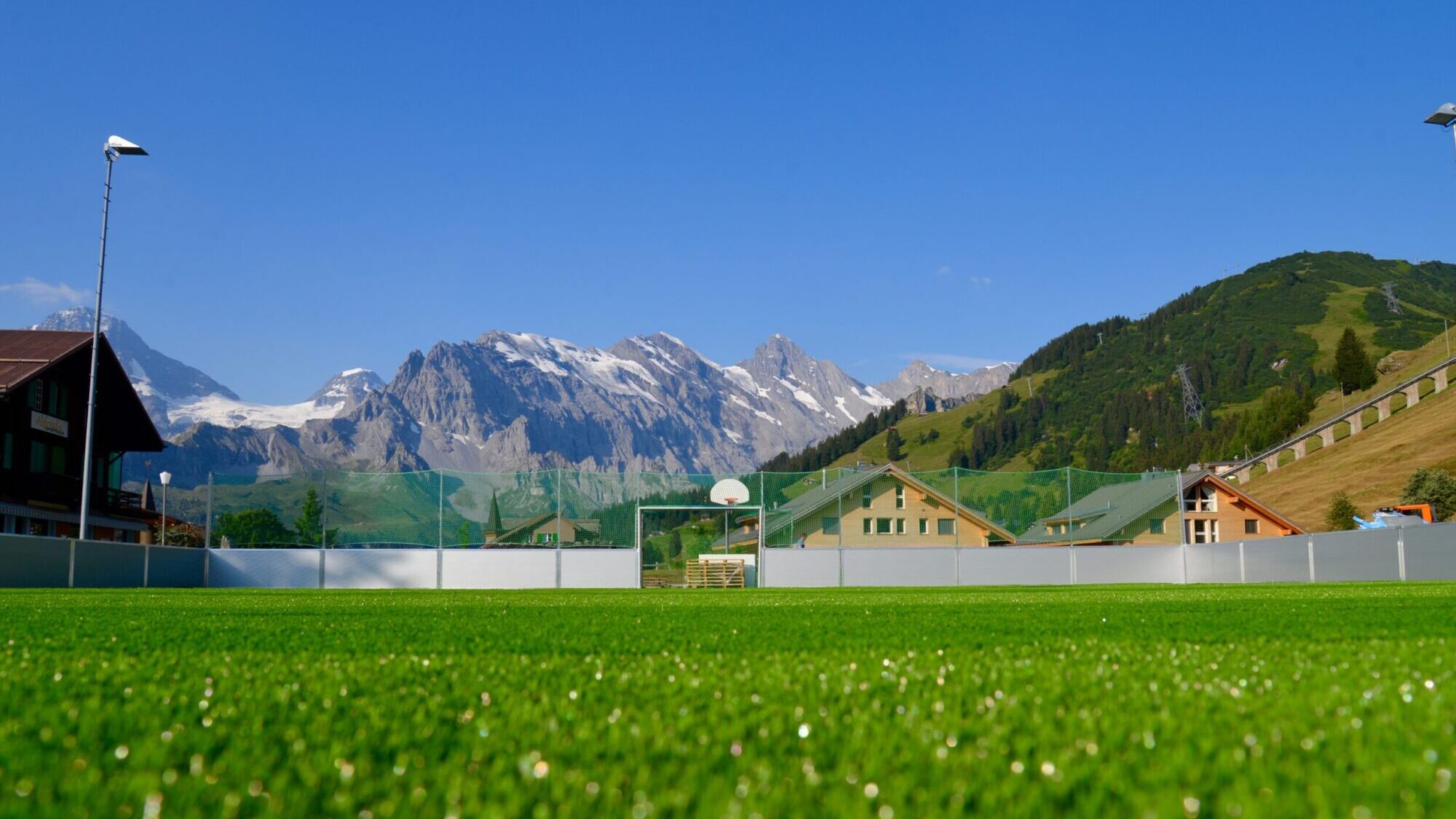 Kunstrasenprofi-Arena ⚽ DAS Kleinspielfeld der Schweiz