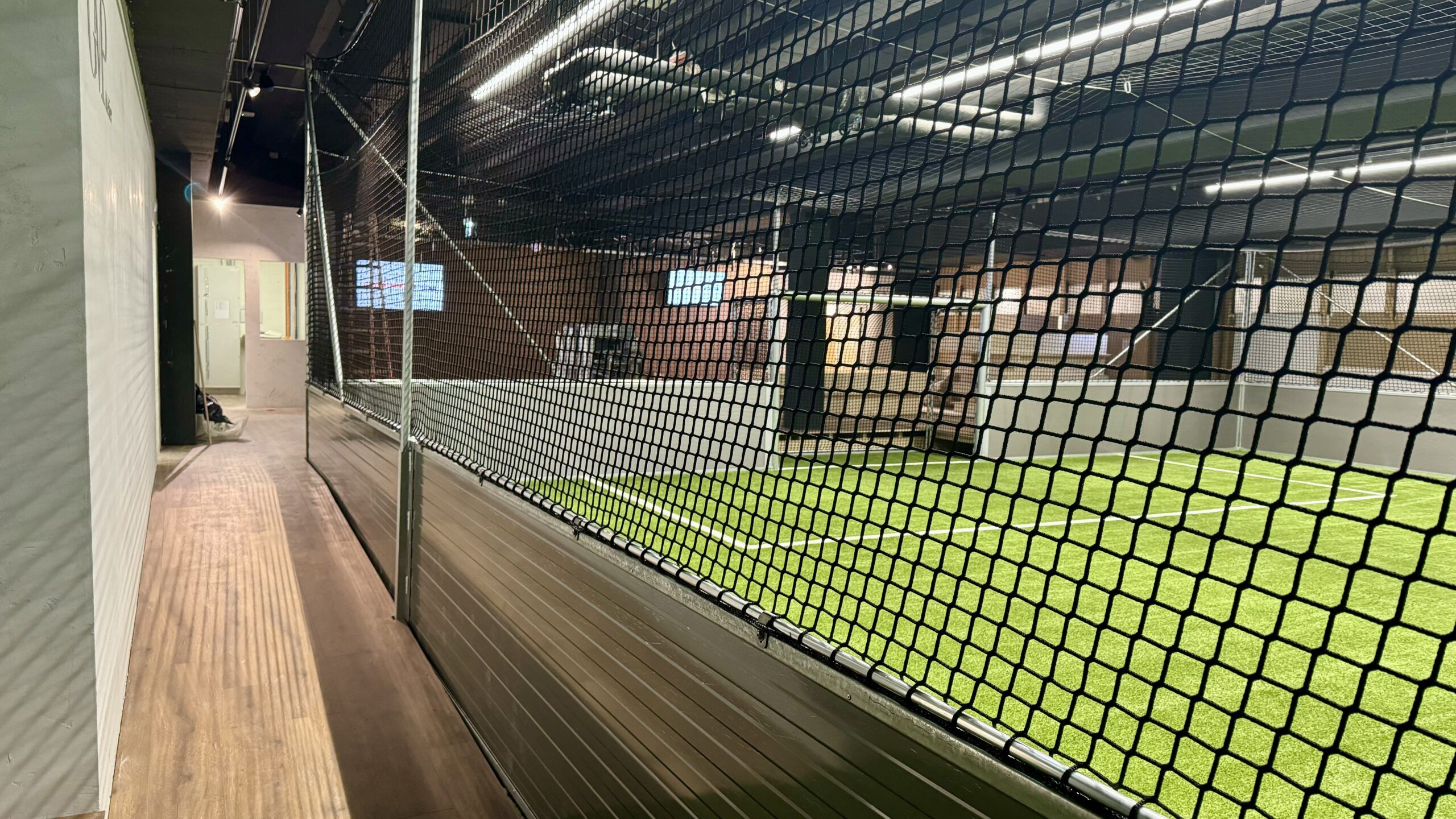 kleinspielfeld indoor hall of switzerland 2 scaled uai